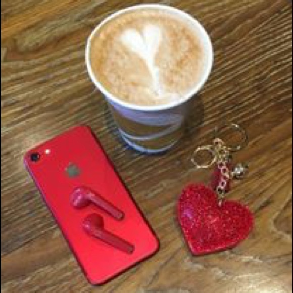 Red In-Earphones - NEW - Picture 3 of 7